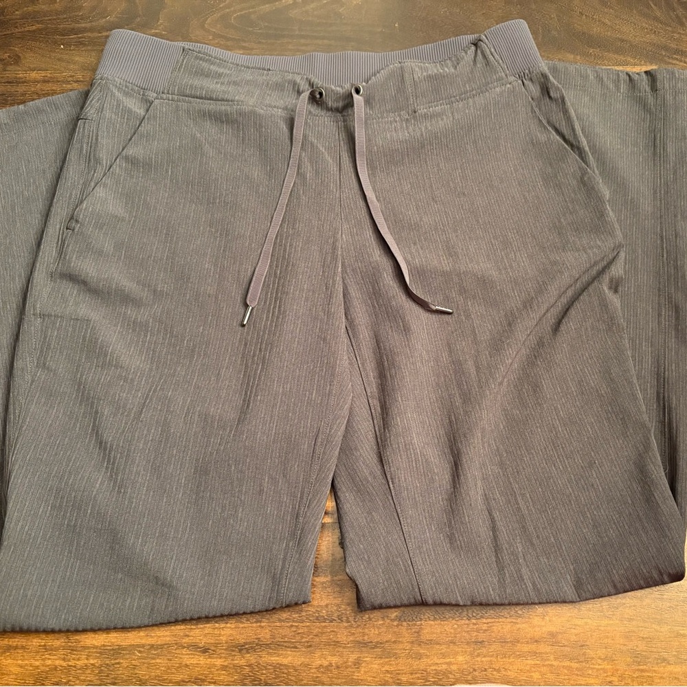 Athletic Gray Pinstriped Pants - Size 10